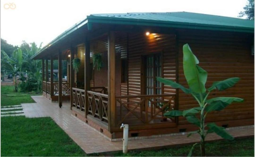 Cabanas Paseo Del Yacaratia Puerto Iguazú Extérieur photo