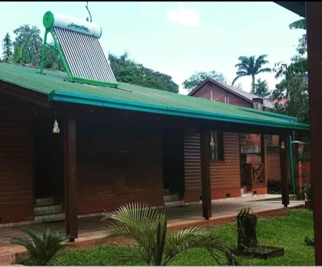 Cabanas Paseo Del Yacaratia Puerto Iguazú Extérieur photo